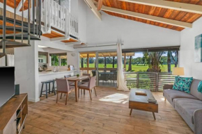 Modern, Bright & Airy Home with Hot Tub and Views